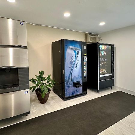 Royal Inn And Suites Charlotte Airport Kültér fotó