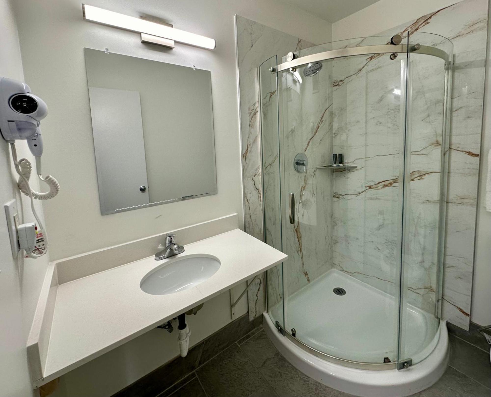 Royal Inn And Suites Charlotte Airport Kültér fotó
