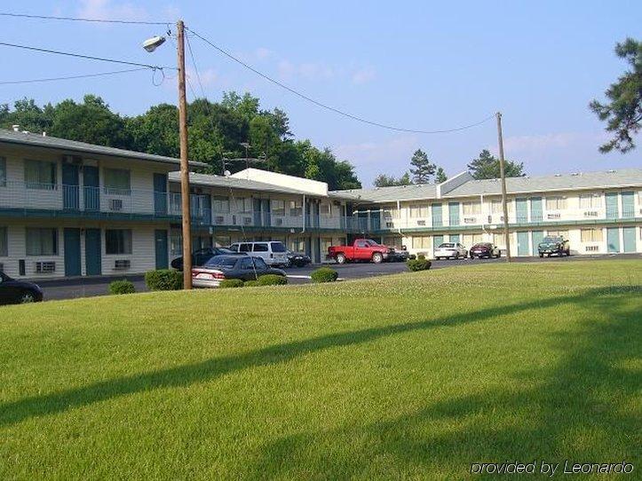 Royal Inn And Suites Charlotte Airport Kültér fotó