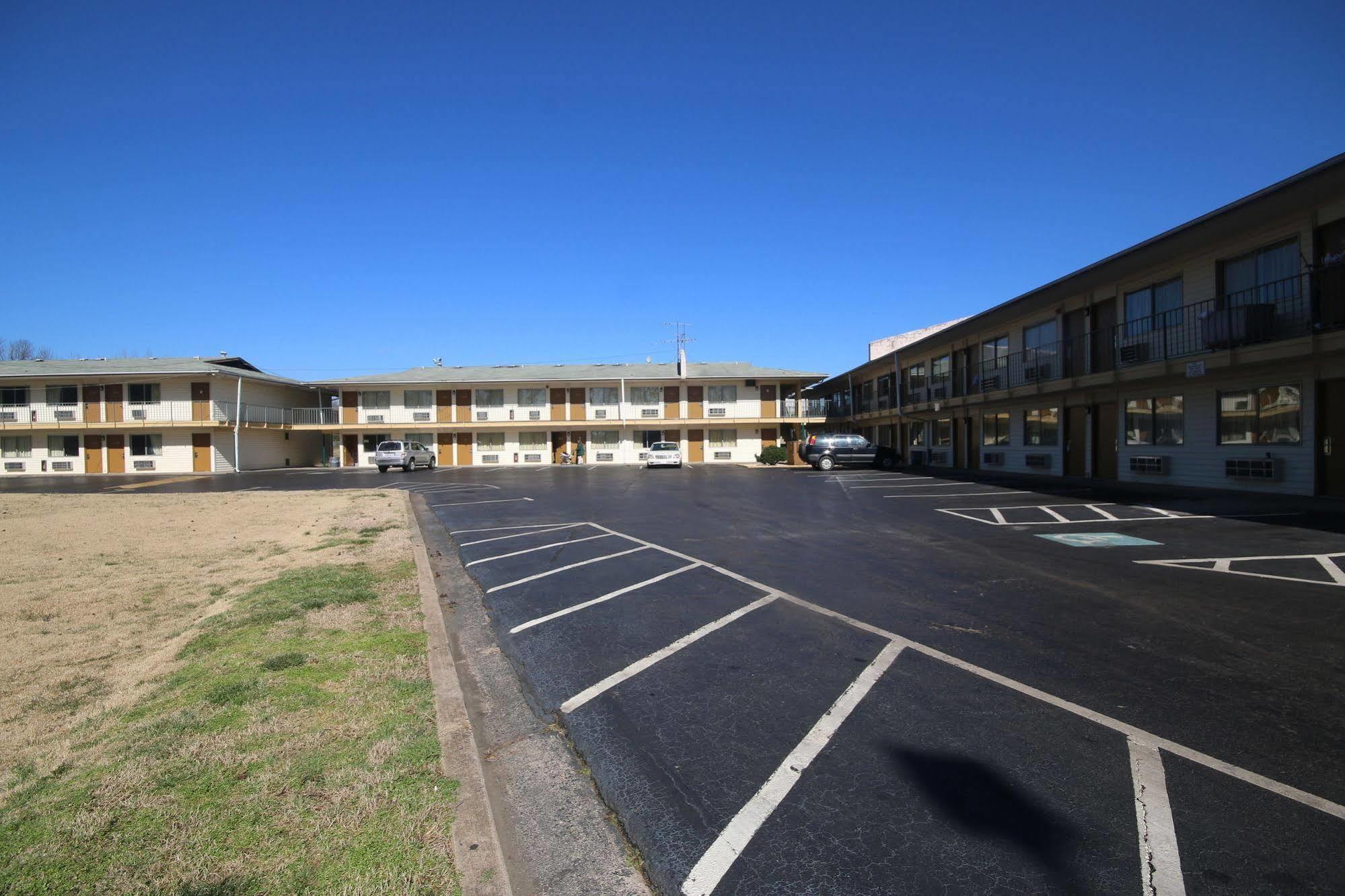 Royal Inn And Suites Charlotte Airport Kültér fotó